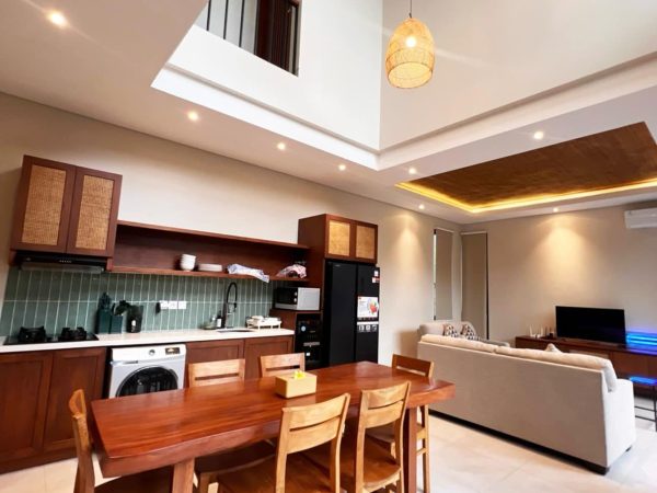 054fdcad-5d90-486c-9e94-e64bfeae11d2