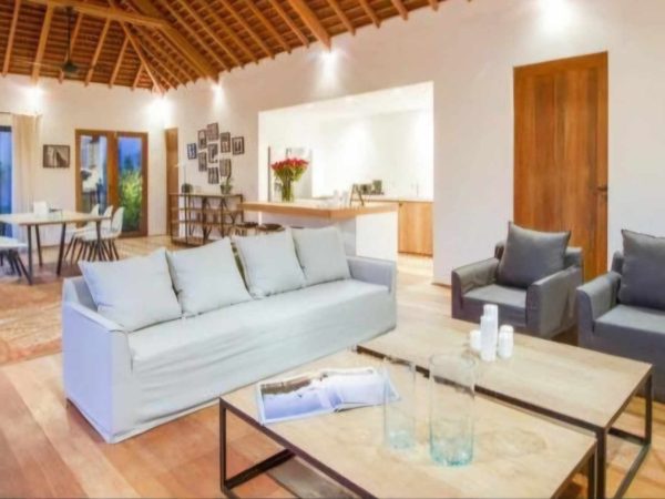 528932874_1705098123516432_8867118737651740639_n