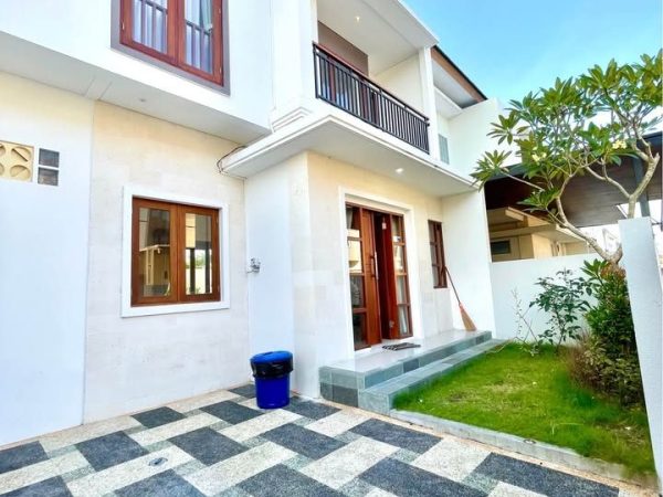 WhatsApp Image 2025-05-09 at 1.25.24 PM (1)