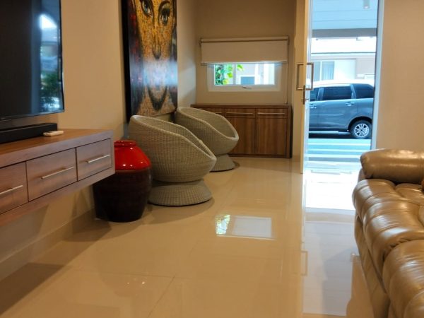 WhatsApp Image 2025-05-23 at 1.44.09 PM