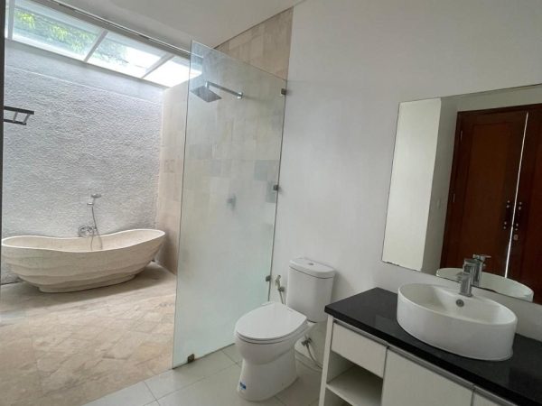 WhatsApp Image 2025-12-26 at 1.14.51 AM (3)