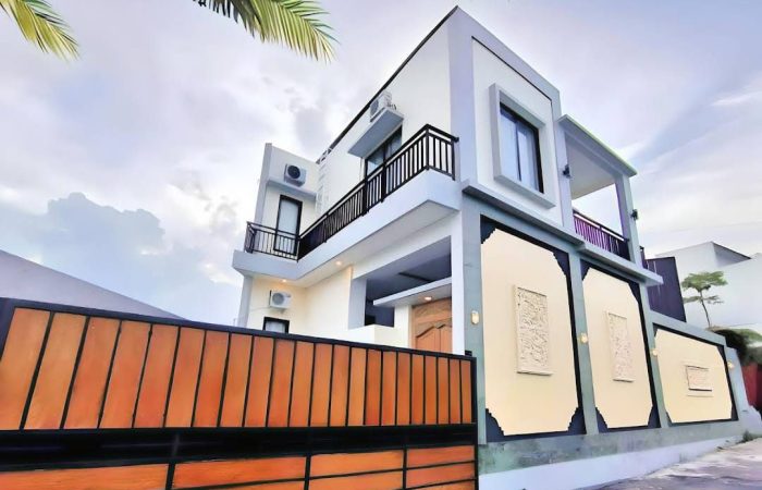 photo_6163466932813154022_y