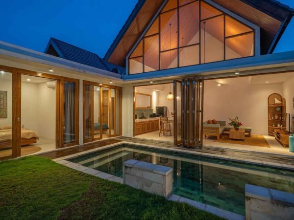 photo_6186214896383935559_y