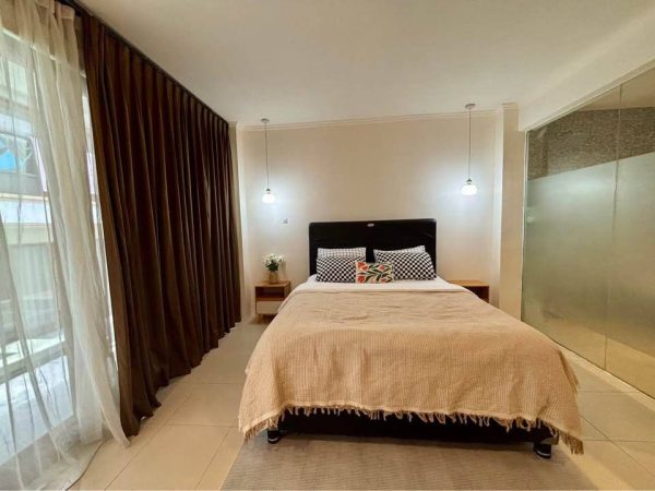 photo_6233406158786380803_y